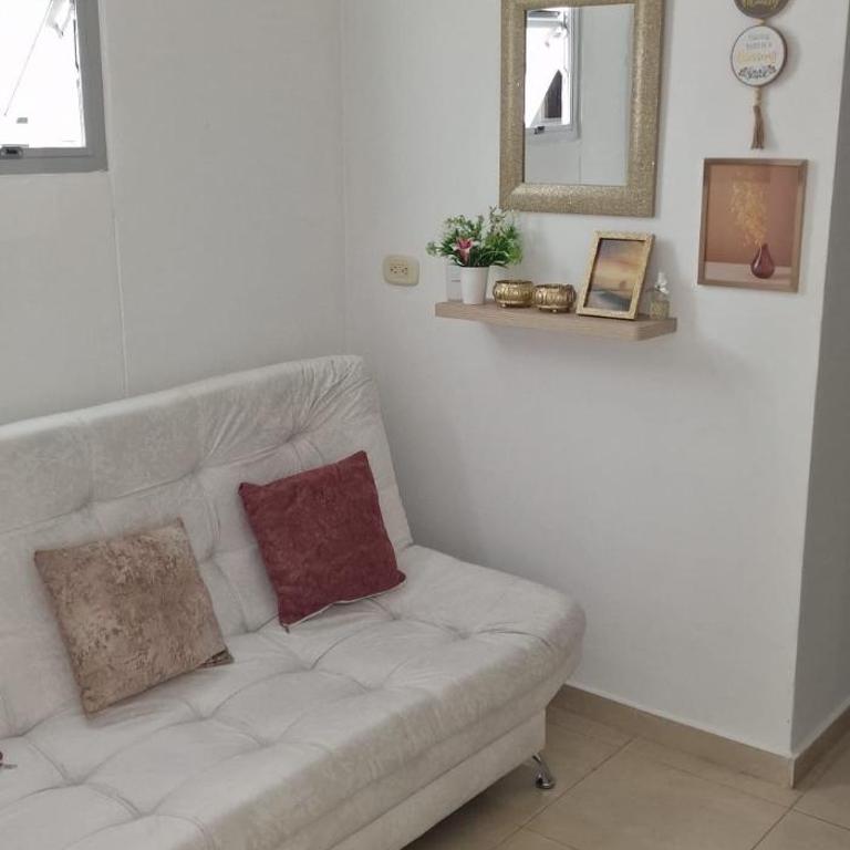 Exclusivo Apartamento en Conjunto Cerrado Entresierras - Apartamento de 3 dormitorios - 18