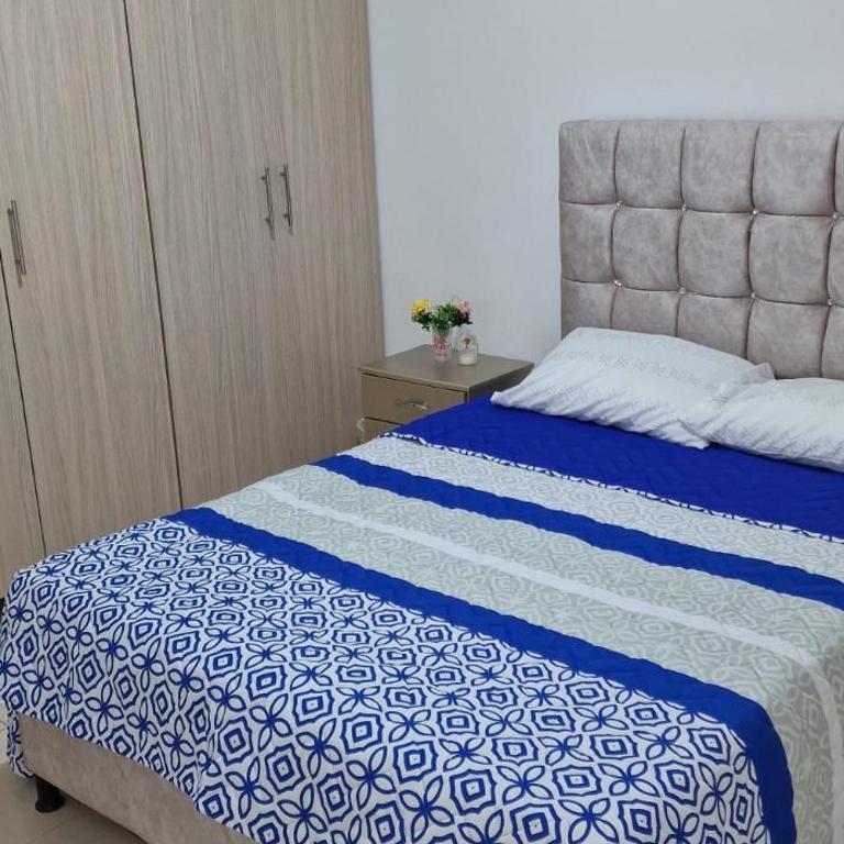 Exclusivo Apartamento en Conjunto Cerrado Entresierras - Apartamento de 3 dormitorios - 24