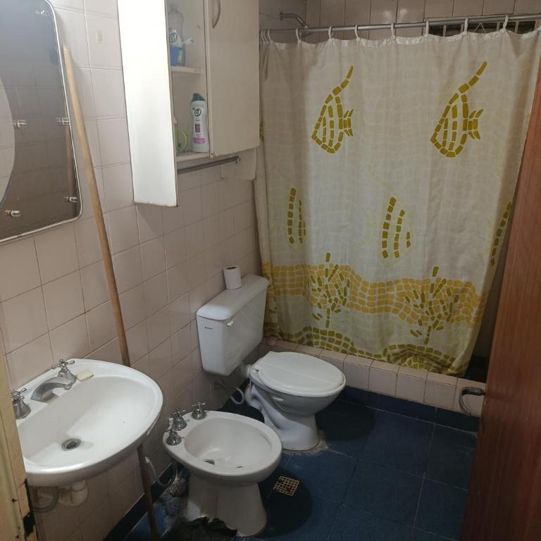 Departamento con 3 habitaciones en la ciudad de la banda - Two-Bedroom Apartment - 10