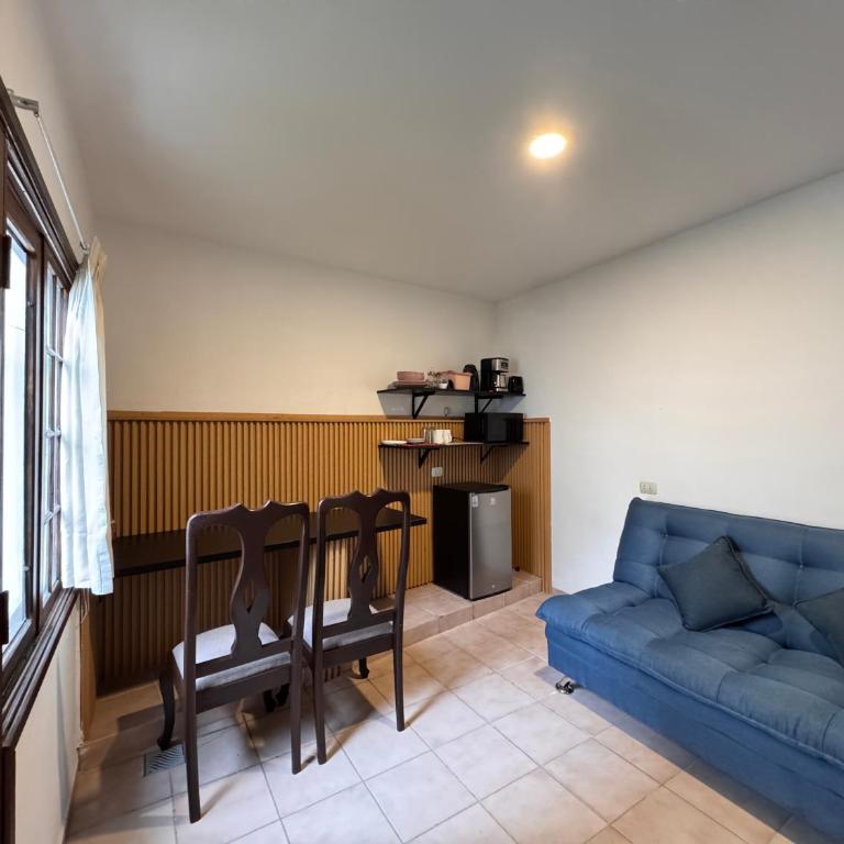 Dúplex con encanto en zona top, cerca de Plaza Blacutt - Apartamento de 1 dormitorio - 1