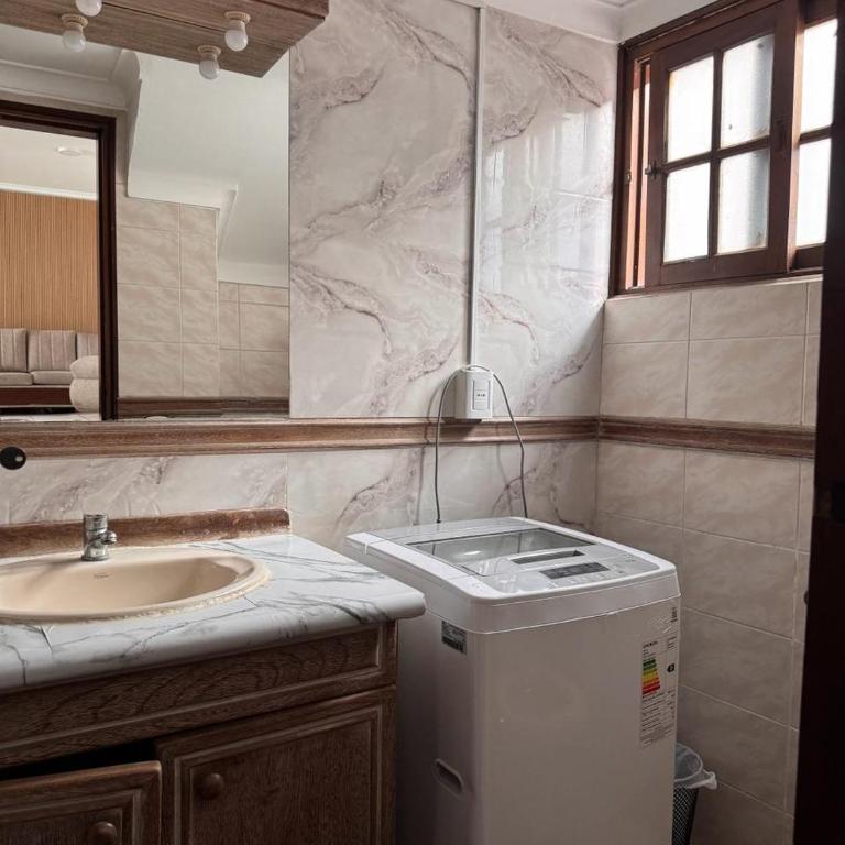 Dúplex con encanto en zona top, cerca de Plaza Blacutt - Apartamento de 1 dormitorio - 12