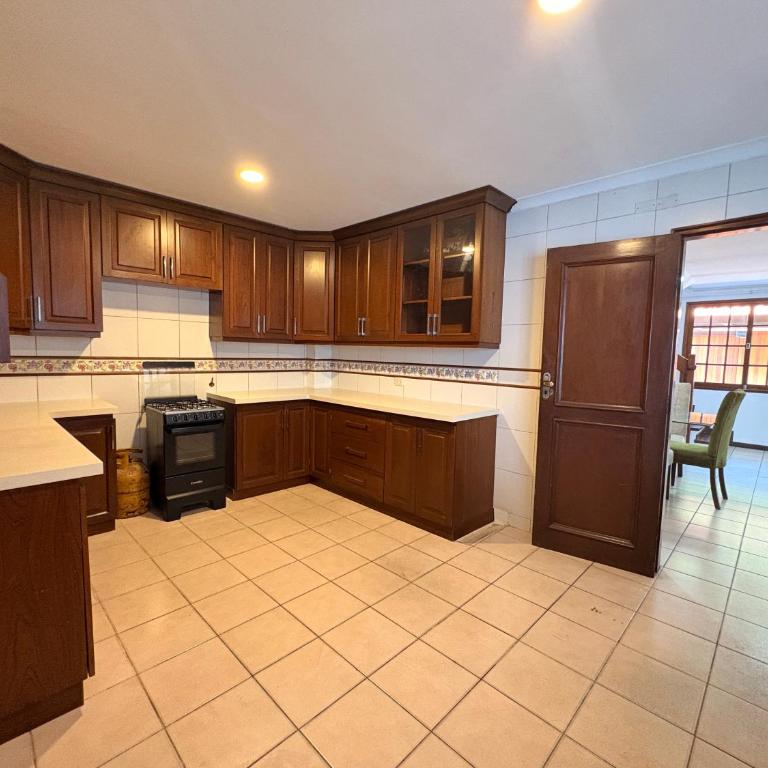 Dúplex con encanto en zona top, cerca de Plaza Blacutt - Apartamento de 1 dormitorio - 15