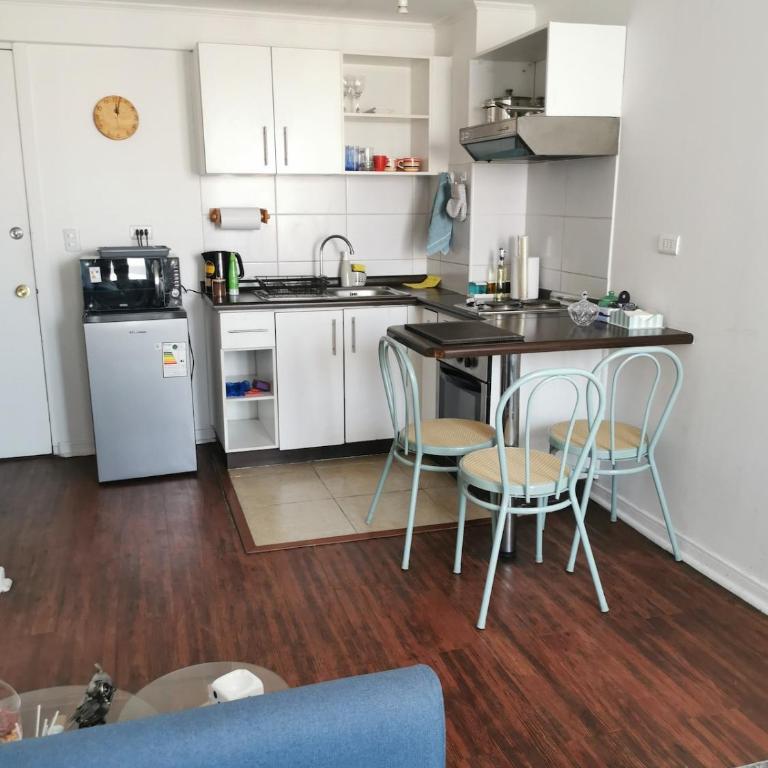 Panoramic View Balcony Metro Parque Almagro - One-Bedroom Apartment - 11