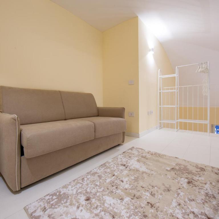 Casa Alfieri - boutique apt in centre with box by Home a porter - Apartamento de 2 dormitorios - 28