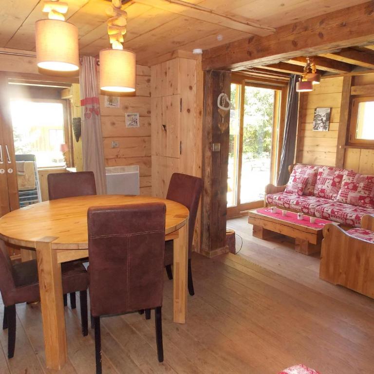 Chalet, animaux acceptés - 8 pers. dans quartier calme - FR-1-906-2 - Apartment - 1