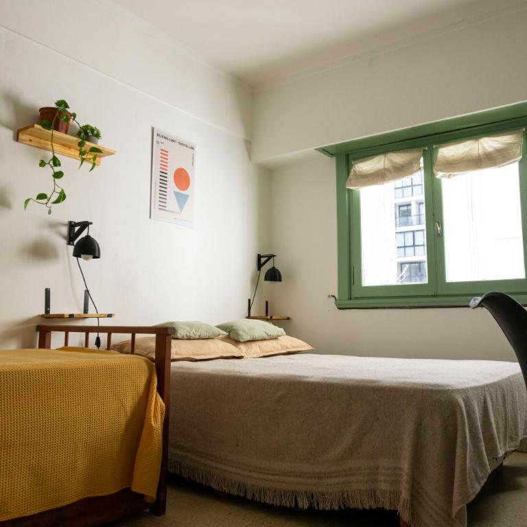 Monoambiente luminoso en excelente ubicacion - One-Bedroom Apartment - 1