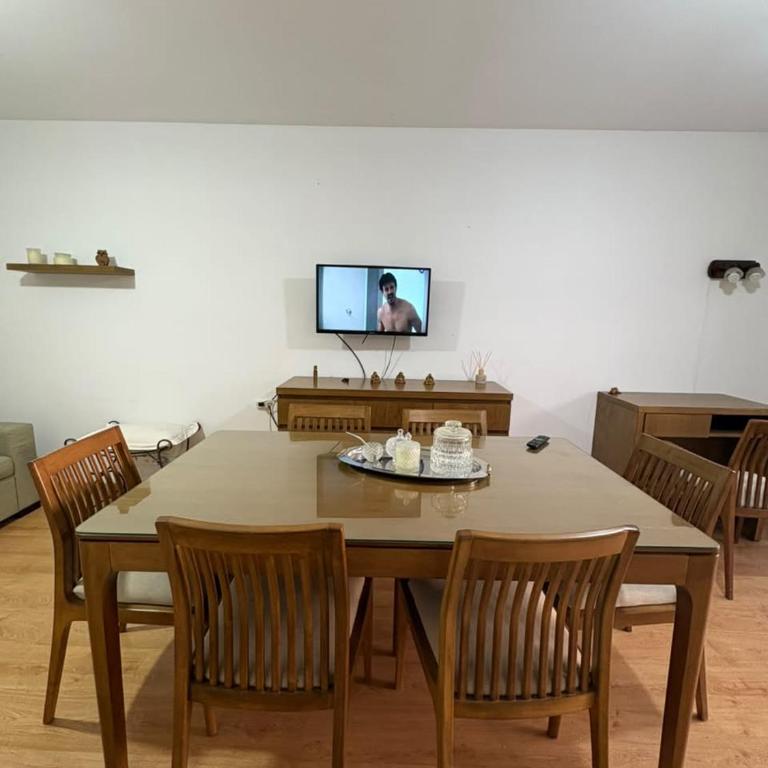 Departamento 2 dormitorios luminoso y amplio cerca del río y Monumento - Two-Bedroom Apartment - 6