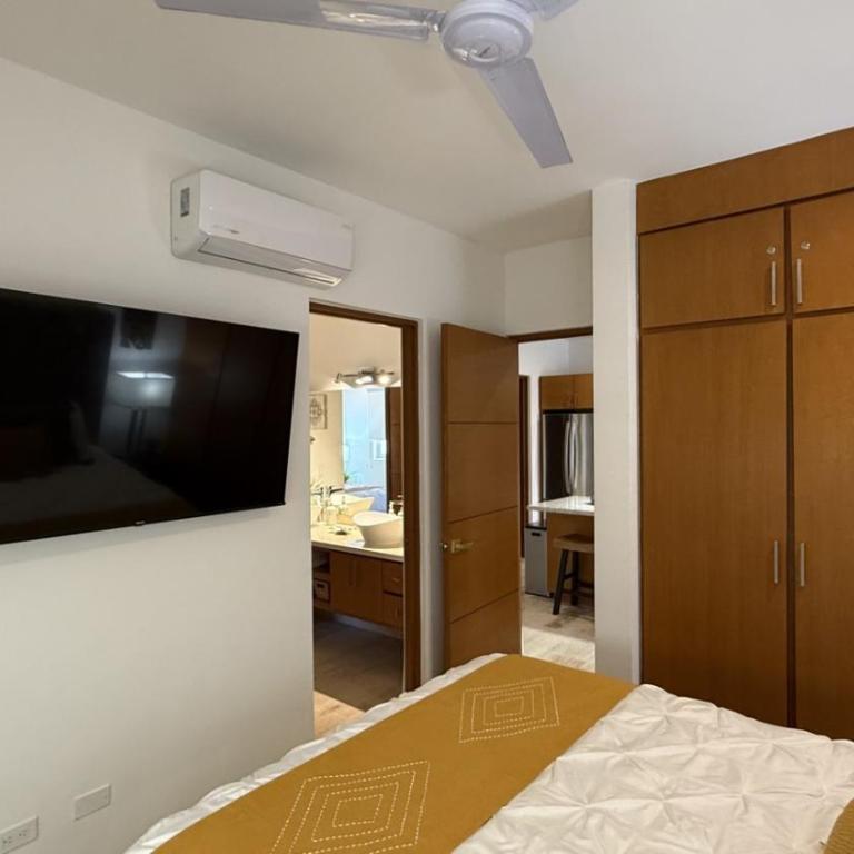 Close to town condo Olas 242 - Apartamento - 17