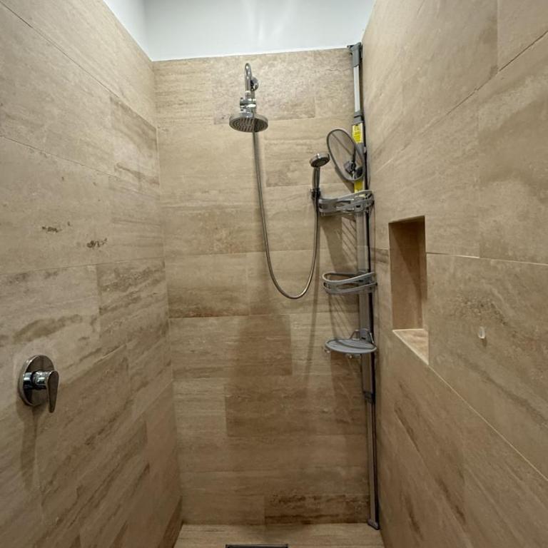 Close to town condo Olas 242 - Apartamento - 25