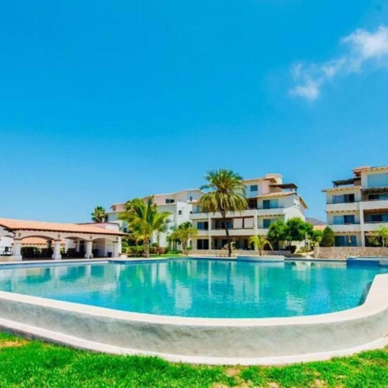 Close to town condo Olas 242 - Apartamento - 59