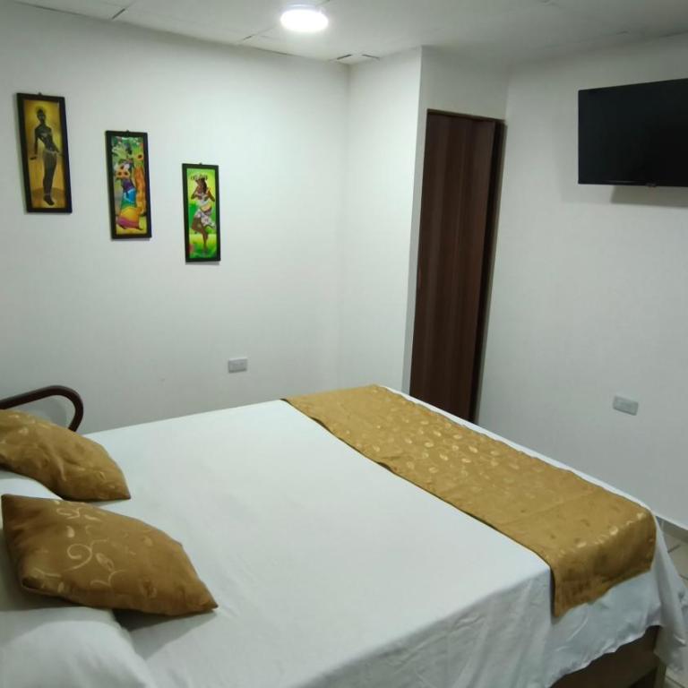 Casa Aranza - Double Room with Private Bathroom - 2