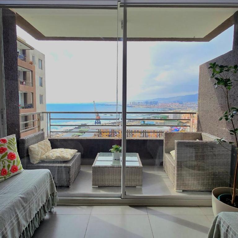 Piso 15, vista al norte, mar, incluye estacionamiento - One-Bedroom Apartment - 7