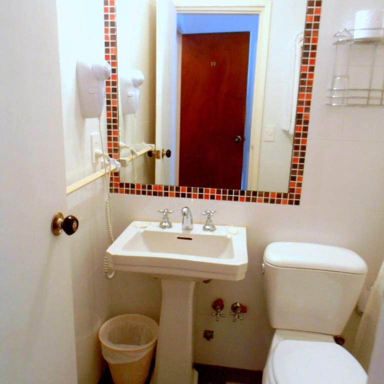 Hotel San Martin - Double Room - 4