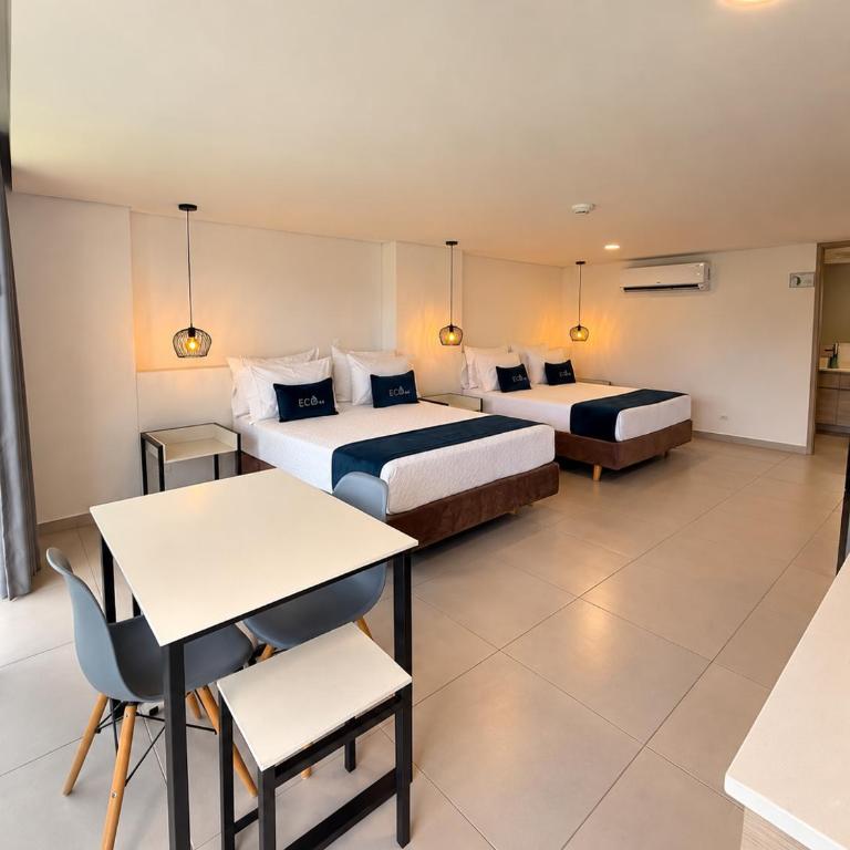 Hotel ECO 44 - Studio with Balcony - 7