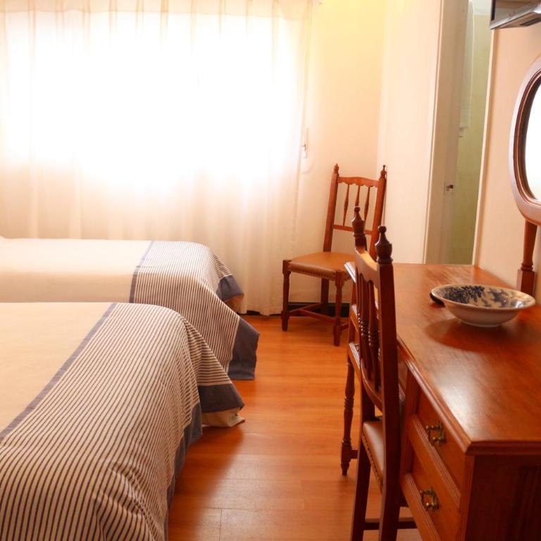 Hotel San Martin - Triple Room - 8