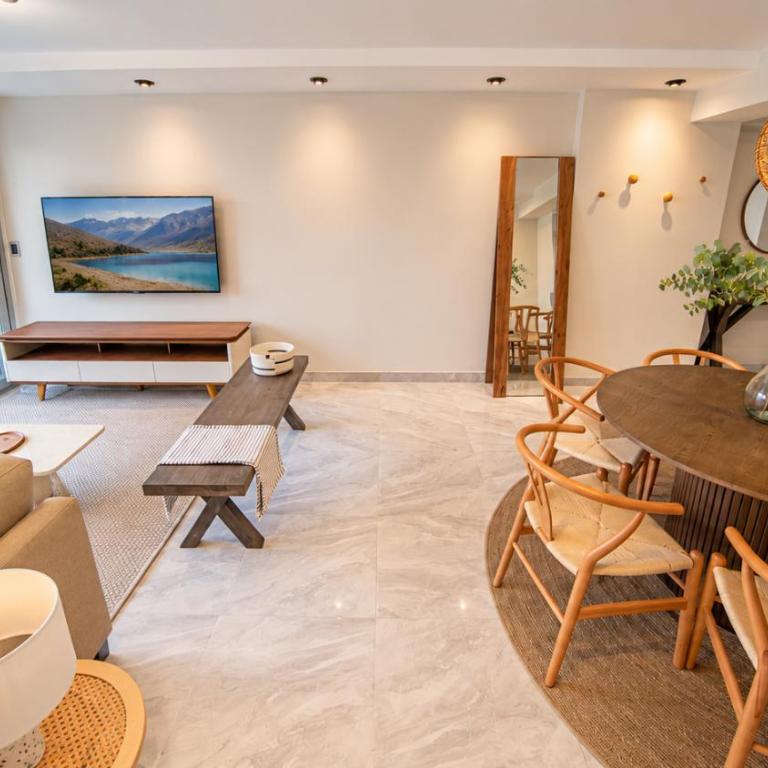 Spacious 3BR in Miraflores - Balcony - Three-Bedroom Apartment - 22