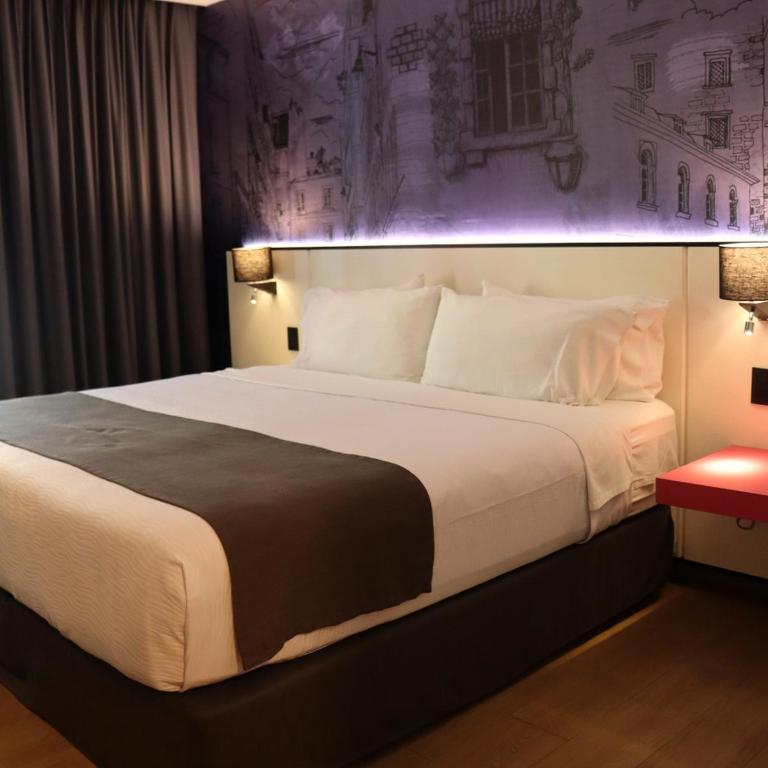 Hotel Indigo Guanajuato by IHG - Standard King Room - 10