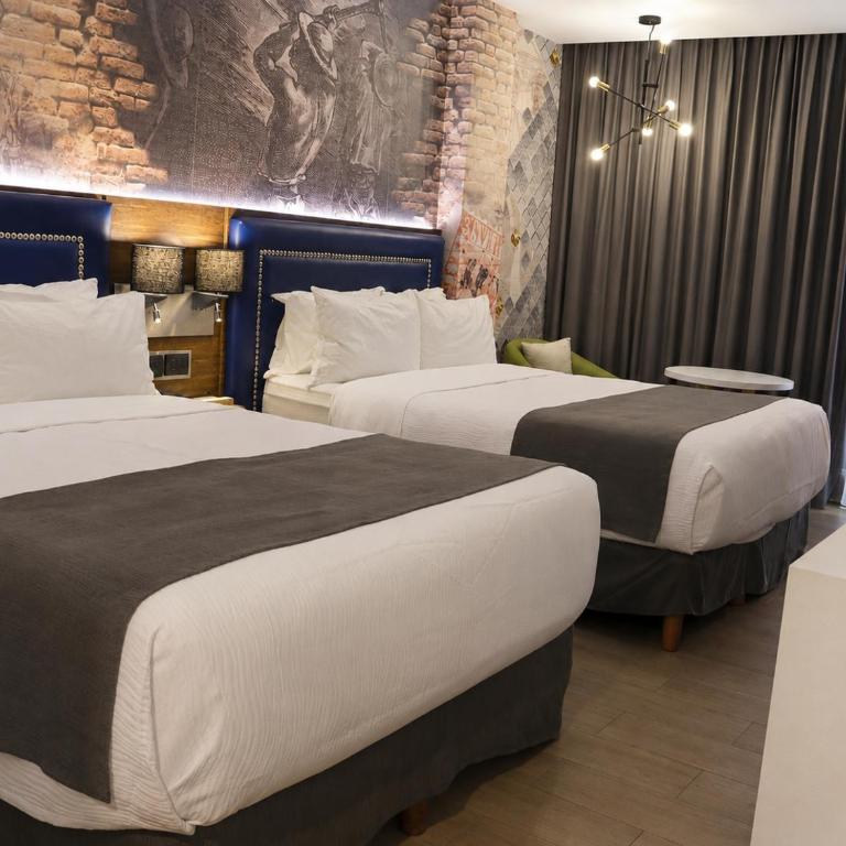 Hotel Indigo Guanajuato by IHG - Standard Room with Two Queen Beds - 10