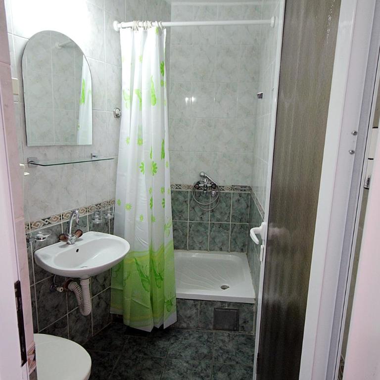 Apartments Kruna Jovanović - Studio Apartman u Prizemlju (2 Odrasle Osobe + 2 Deteta) - 3