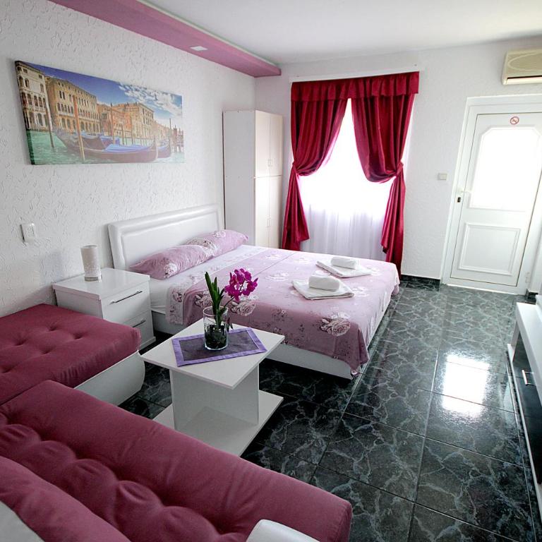 Apartments Kruna Jovanović - Studio s Pogledom na Vrt - 10
