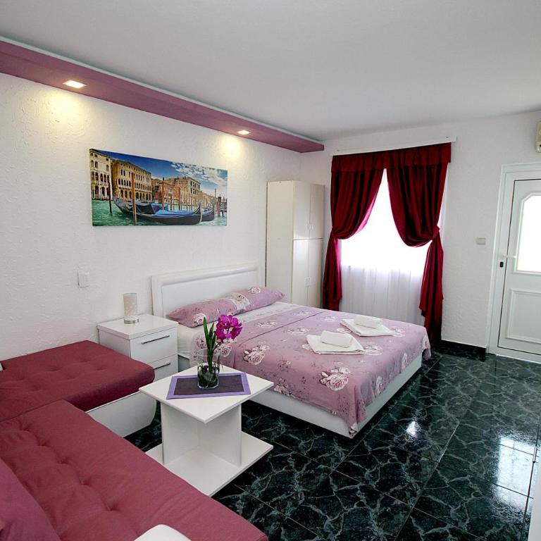 Apartments Kruna Jovanović - Studio s Pogledom na Vrt - 7