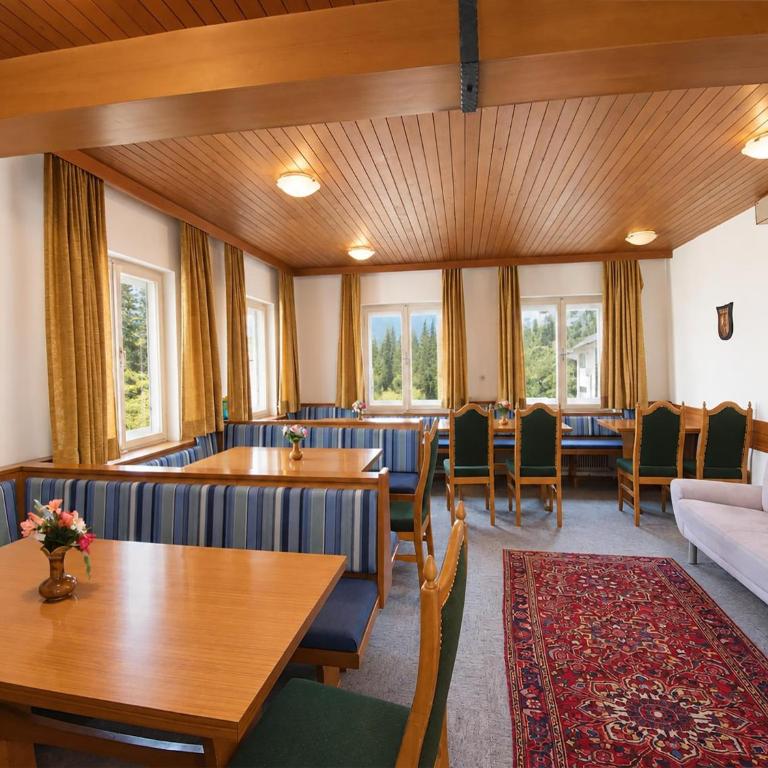 Chalet in Fügen near Spieljochbahn - Ferienhaus mit 6 Schlafzimmern - 6