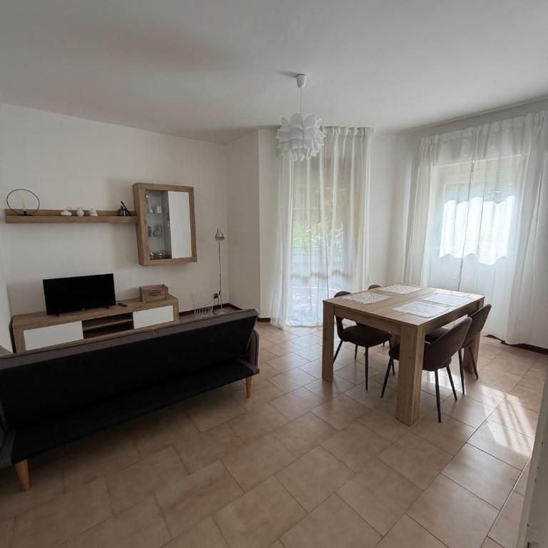 Vacanza dalla Nonna Apartment - Como - Apartment mit 2 Schlafzimmern und Balkon - 4
