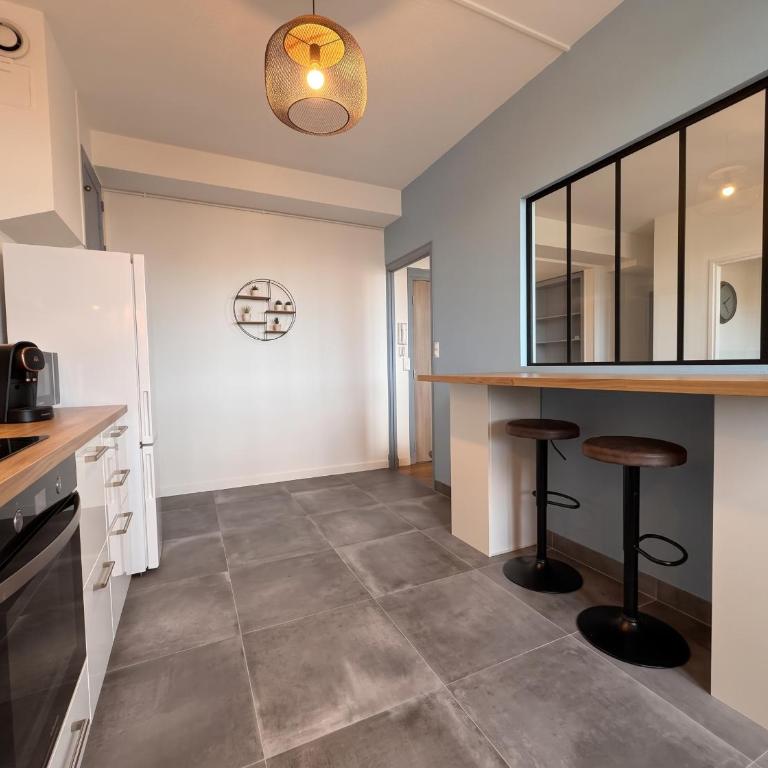 Goussiez, 3 bedrooms, Spacious, Netflix - Apartamento de 1 dormitorio - 15