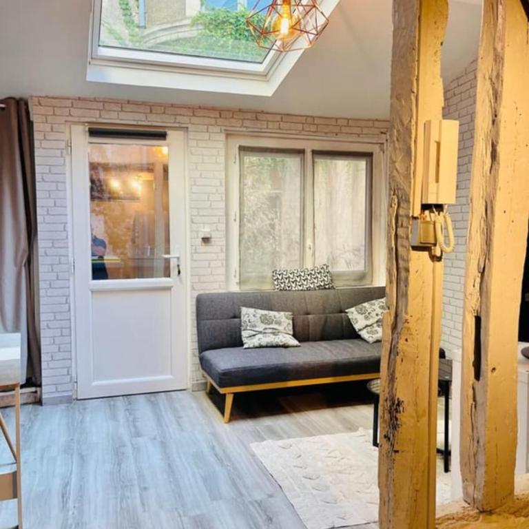 Charmante maison triplex avec jardin - Maison de Vacances - 2