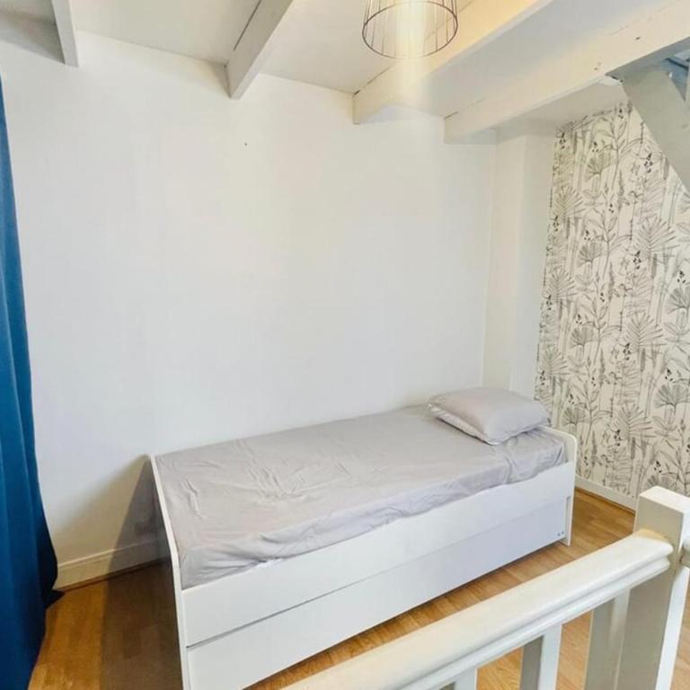 Charmante maison triplex avec jardin - Maison de Vacances - 27