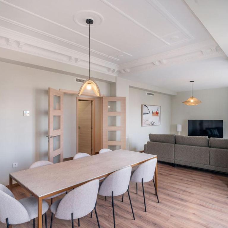 VLC Host - Hospital - Four-Bedroom Apartment - 3