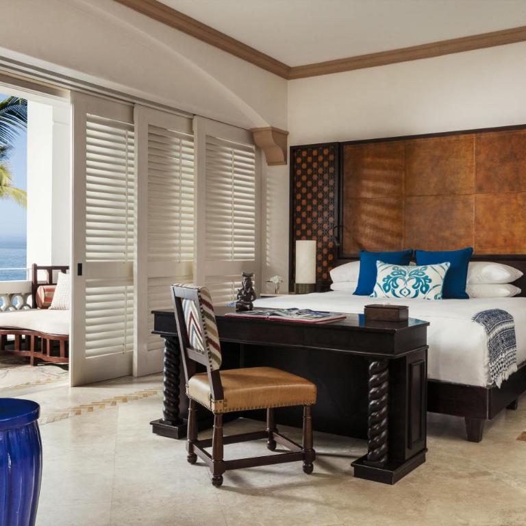 One&Only Palmilla - Two-Bedroom Oceanfront Jr Suite - 1