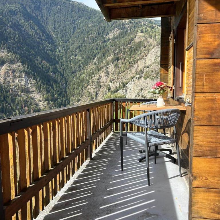 Chalet Mallum – Upper Apartment - Superior Chalet - 21
