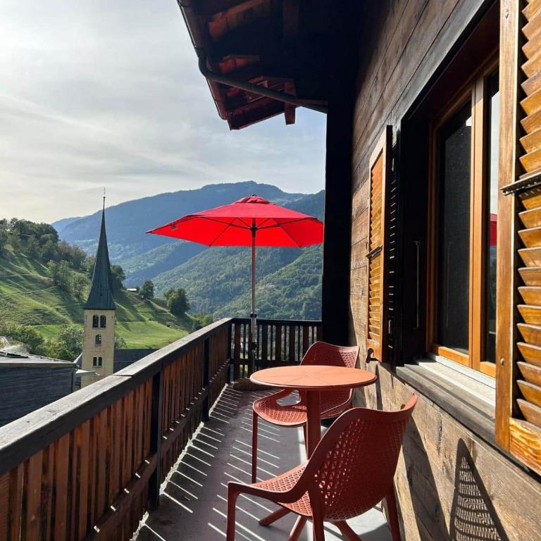 Chalet Mallum – Upper Apartment - Superior Chalet - 2