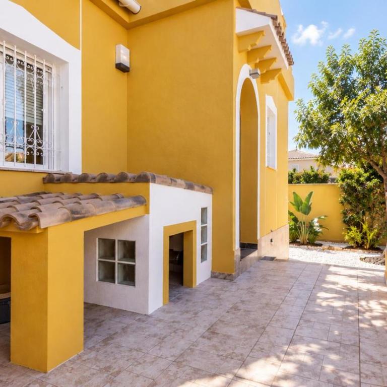 Agradable villa con piscina - Maison 2 Chambres - 3