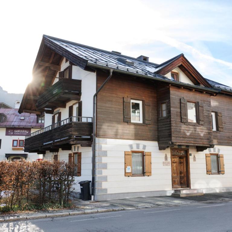 Kitz Alpine Apartments - City Center - Deluxe Double Studio - 10