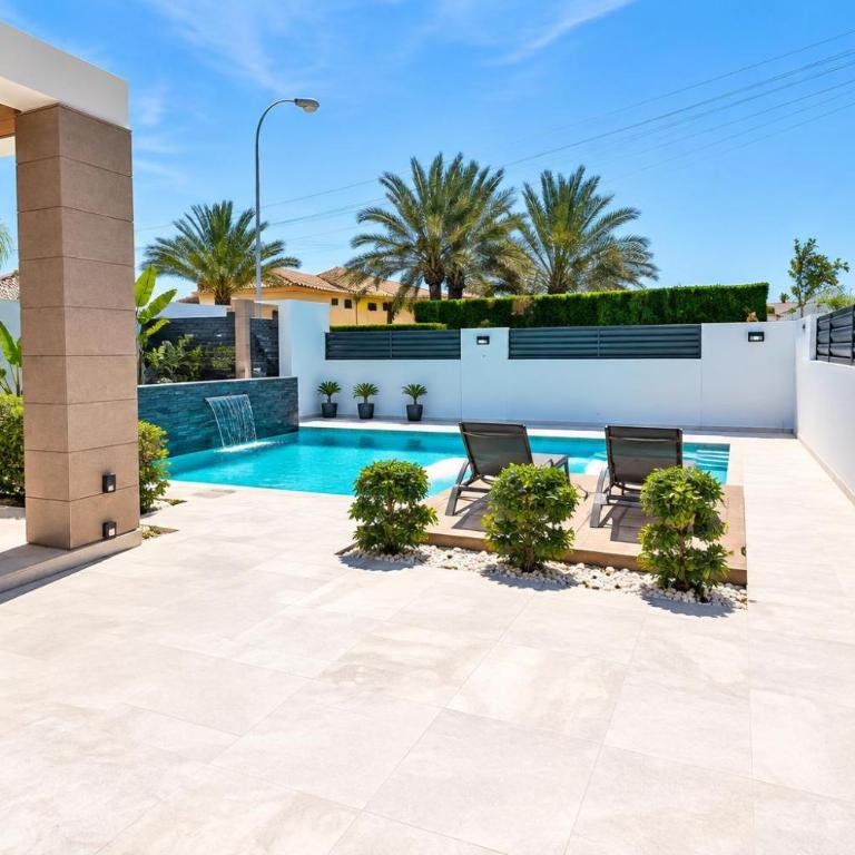 Luxury Villa - Villa con 3 Camere da Letto - 2