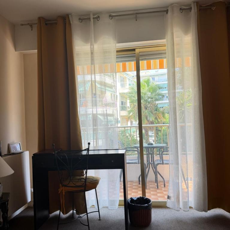 Hôtel Restaurant Brasilia - Chambre Double - 4