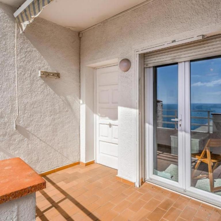 WELCS APARTAMENTO 459 EMP con Piscina frente al Ma - Apartamento con vistas al mar - 11