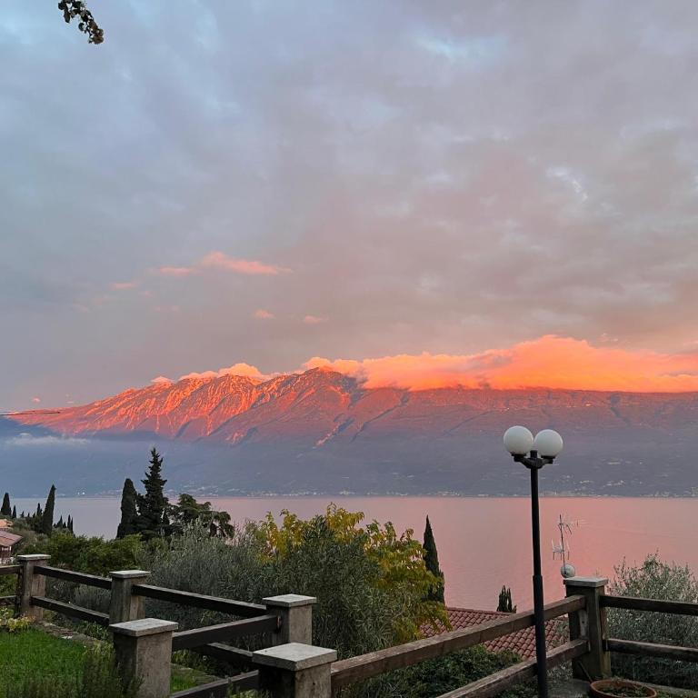 Exclusive private villa with panoramic lake view and pool use - Villa - 30