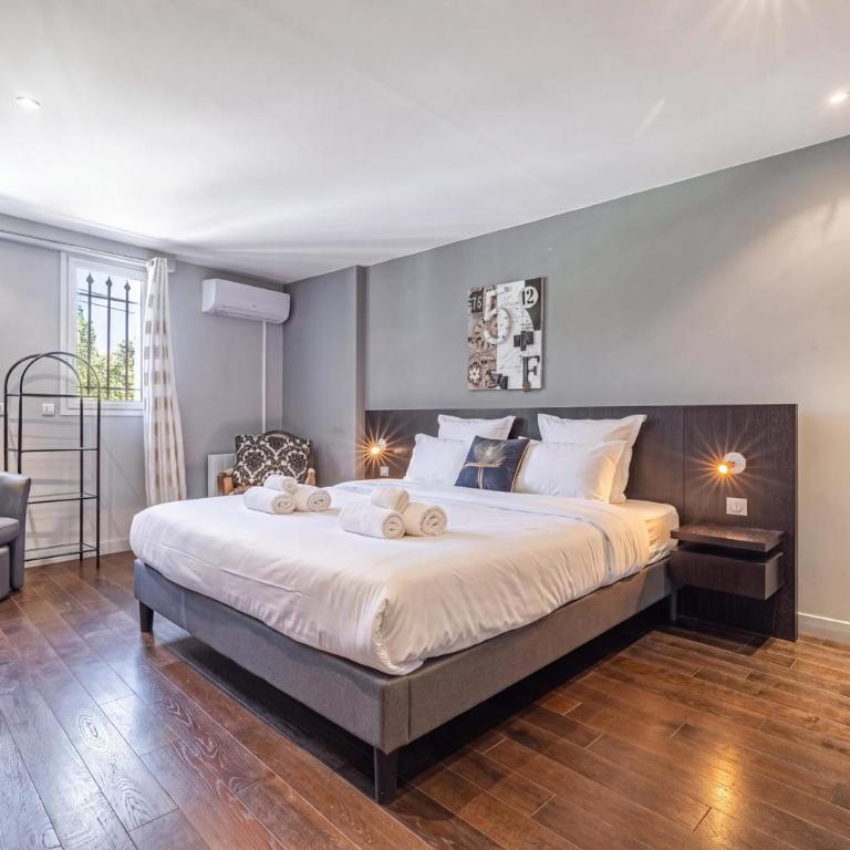 11 GRIMP - Villa with a swimming pool and tennis walk to beach - Villa avec Piscine Privée - 16
