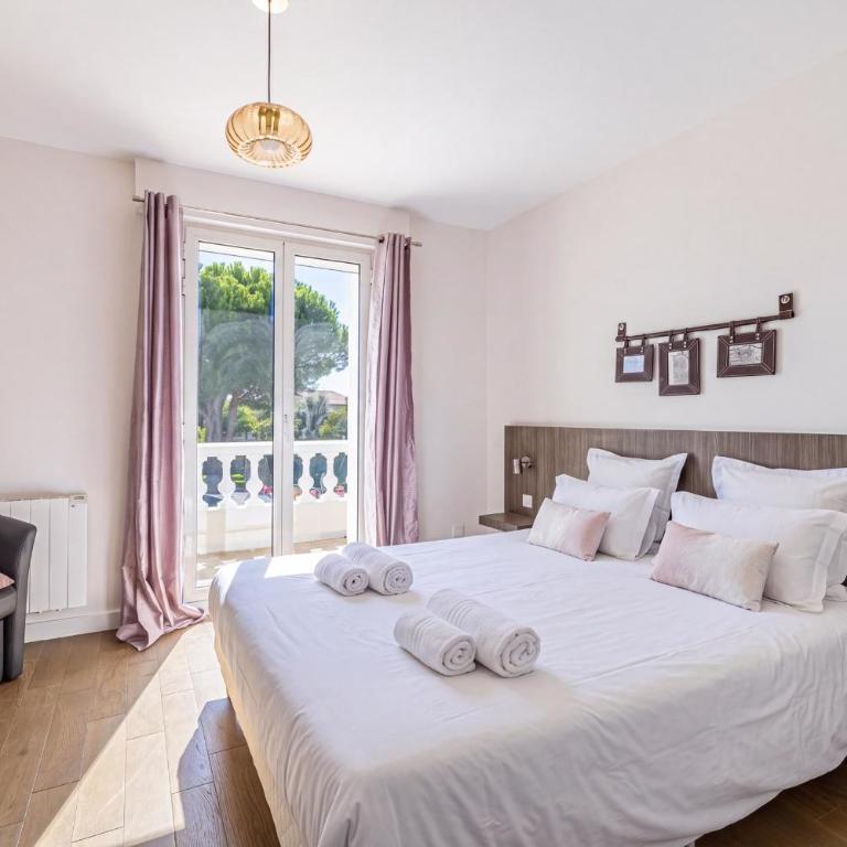 11 GRIMP - Villa with a swimming pool and tennis walk to beach - Villa avec Piscine Privée - 25