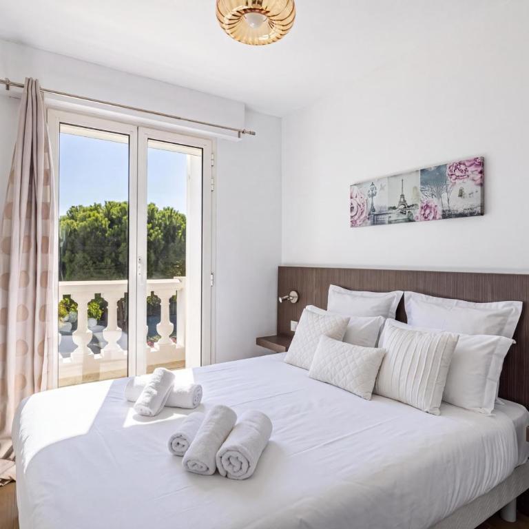 11 GRIMP - Villa with a swimming pool and tennis walk to beach - Villa avec Piscine Privée - 29