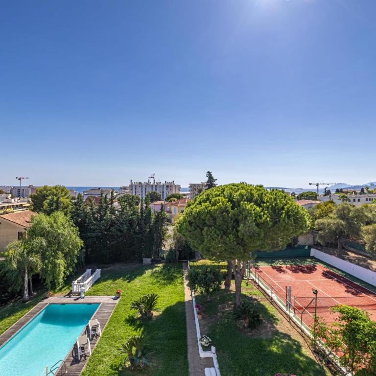 11 GRIMP - Villa with a swimming pool and tennis walk to beach - Villa avec Piscine Privée - 33