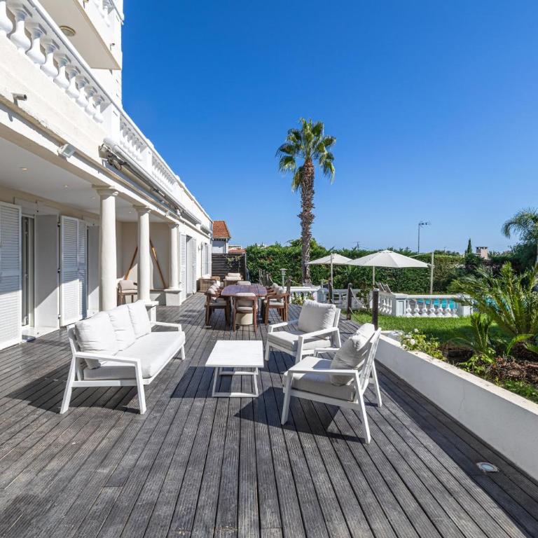11 GRIMP - Villa with a swimming pool and tennis walk to beach - Villa avec Piscine Privée - 35