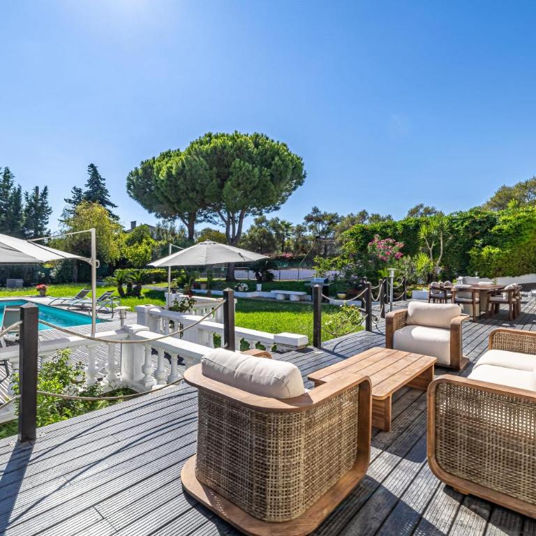 11 GRIMP - Villa with a swimming pool and tennis walk to beach - Villa avec Piscine Privée - 37