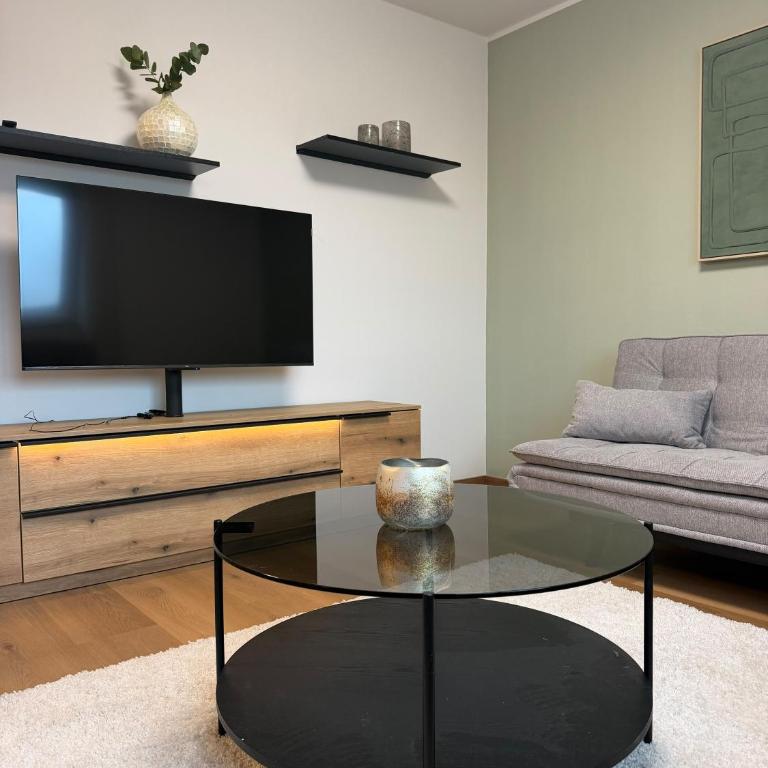 KaRa Appartments - Apartment mit 2 Schlafzimmern und Balkon - 1