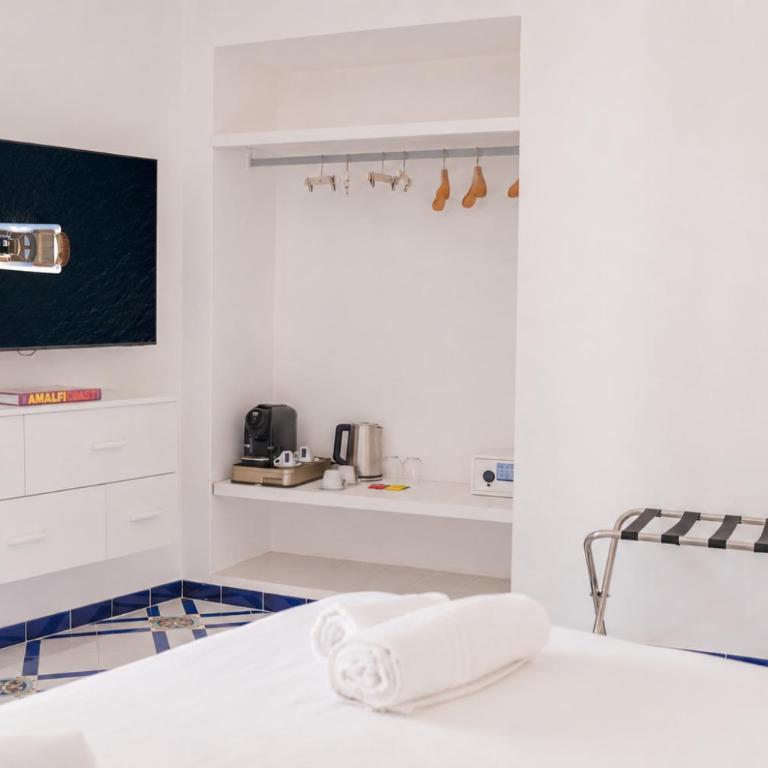 Casacasa Positano - Camera Matrimoniale/Doppia con Letti Singoli con Vista - 1