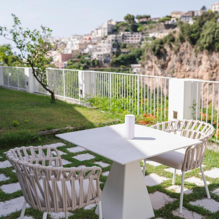 Casacasa Positano - Camera Matrimoniale/Doppia con Letti Singoli con Vista - 12