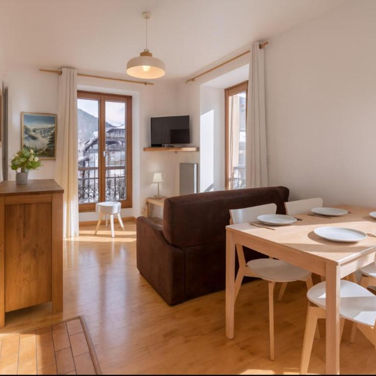 Charming flat right in the city centre - Appartement - 4